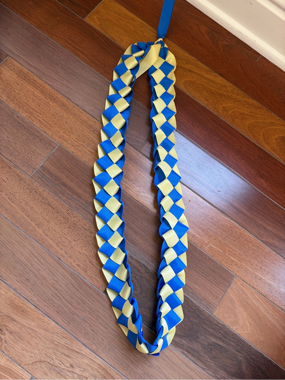 Braided Ribbon Lei in Royal Blue and Yellow